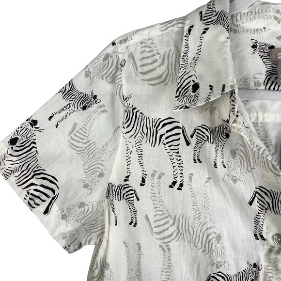 Chico's 100% Cotton Button Down Casual Cream & Black Zebra Size Medium - Picture 4 of 8